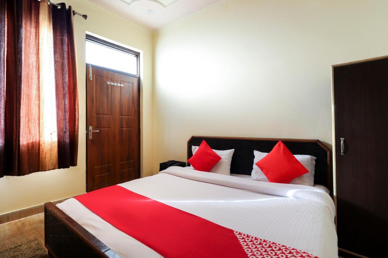 Silver Dew Resorts And Restaurant Дханолти Экстерьер фото